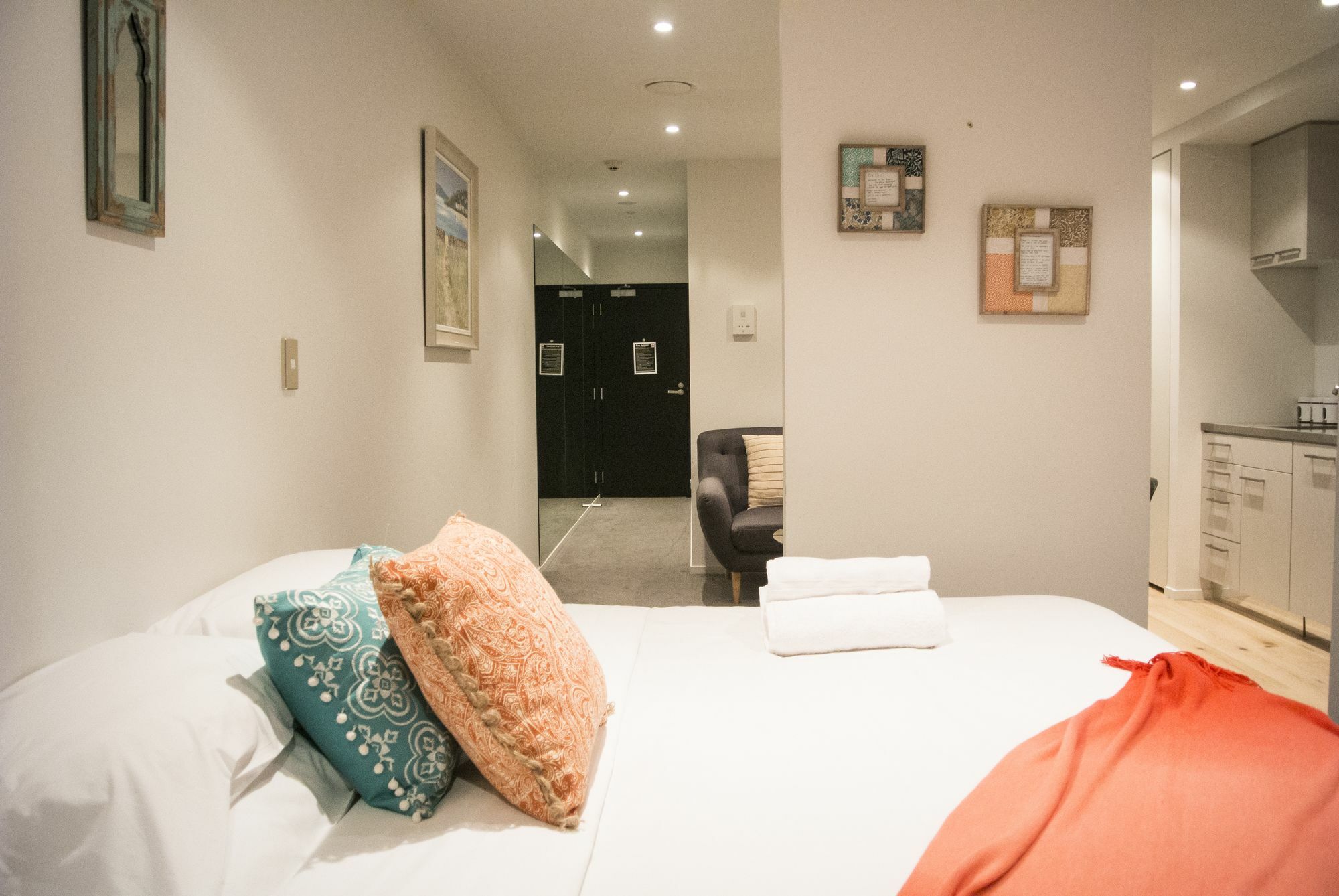Brand New Apartment With Pool & Gym 奥克兰 外观 照片