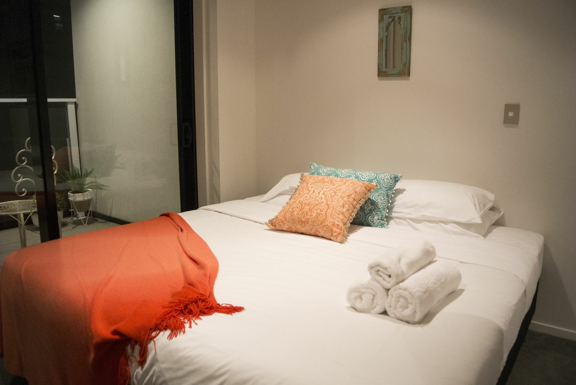 Brand New Apartment With Pool & Gym 奥克兰 外观 照片