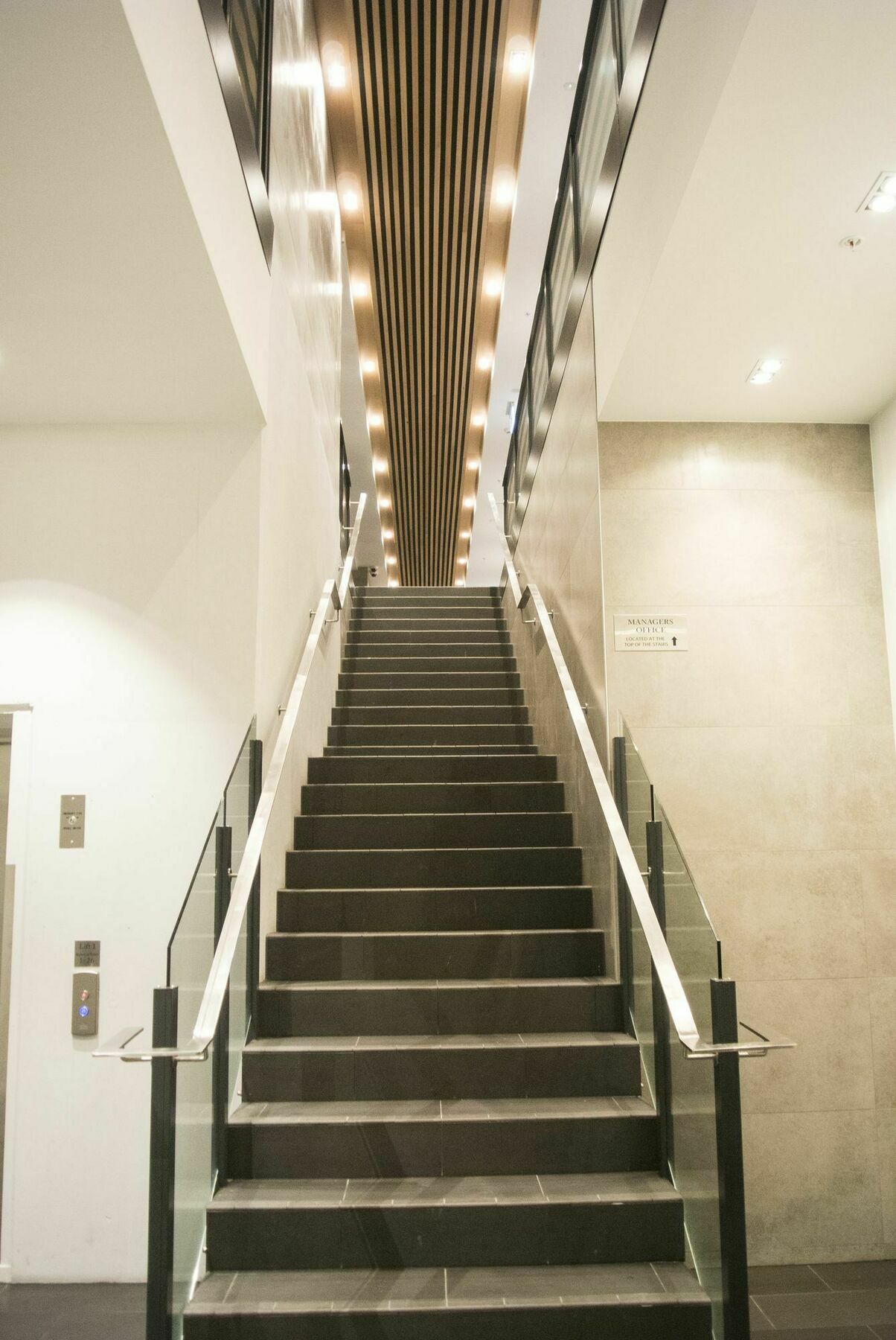 Brand New Apartment With Pool & Gym 奥克兰 外观 照片